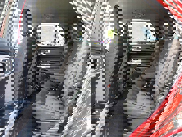 Certified 2022 Ford Explorer XLT w/ Class IV Trailer Tow Package image 17