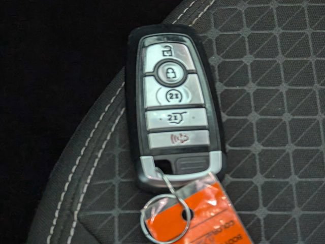 Certified 2024 Ford Escape Active AWD/4WD image 32