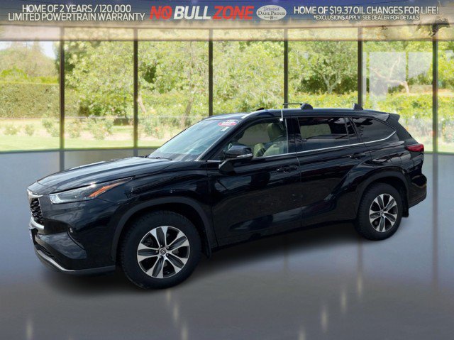 Used 2022 Toyota Highlander XLE