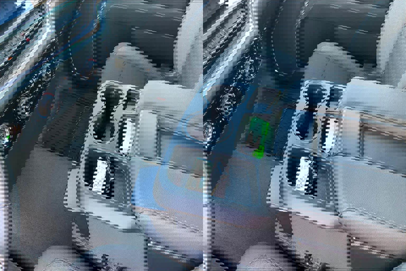 Used 2022 Chevrolet Silverado 1500 LT image 16