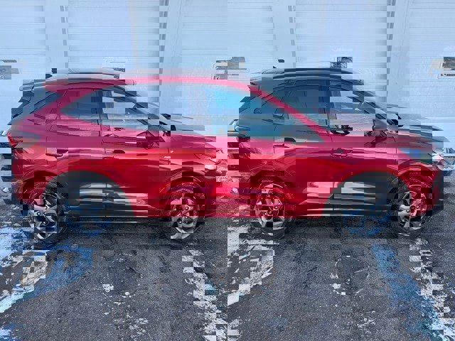 Certified 2024 Ford Escape ST-Line image 2