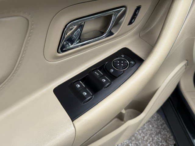 Certified 2018 Ford Taurus SE FWD image 12