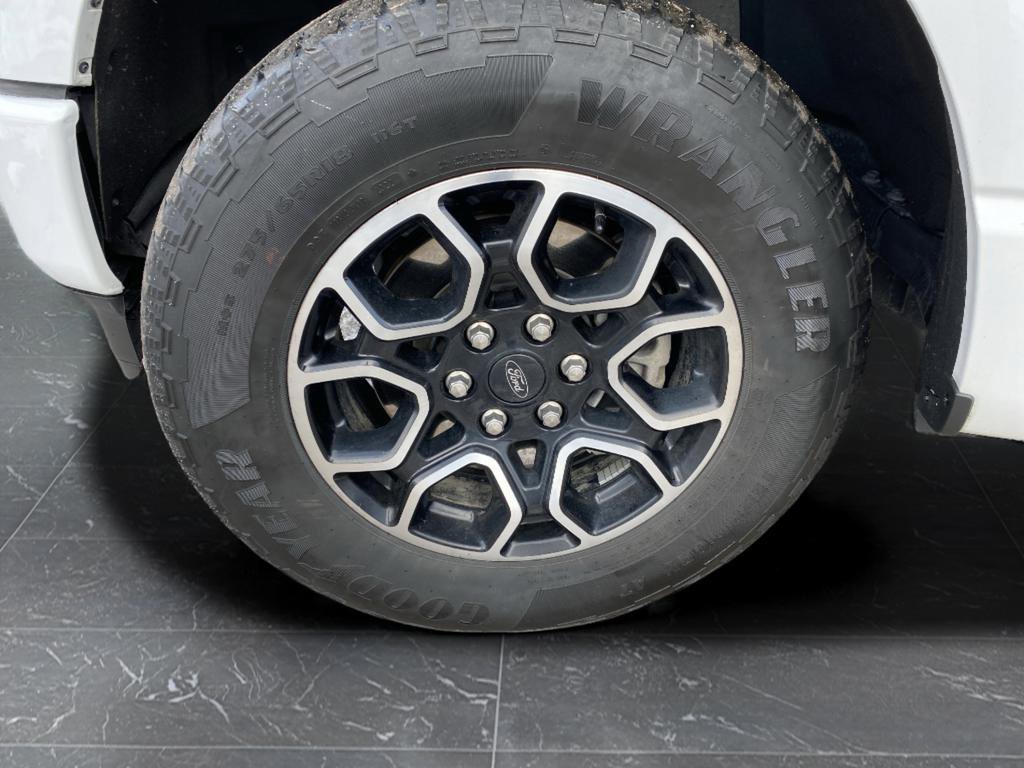 Certified 2022 Ford F150 XLT w/ Equipment Group 302A High image 49