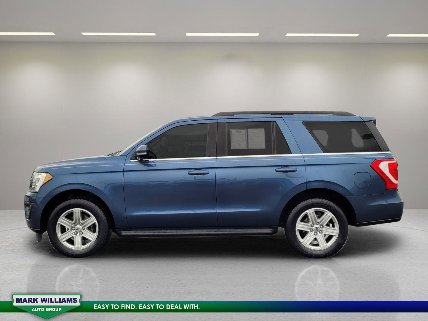 Certified 2019 Ford Expedition XLT w/ Equipment Group 201A image 5