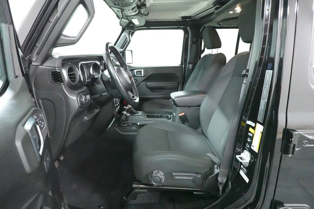 Used 2022 Jeep Gladiator Sport AWD/4WD image 26