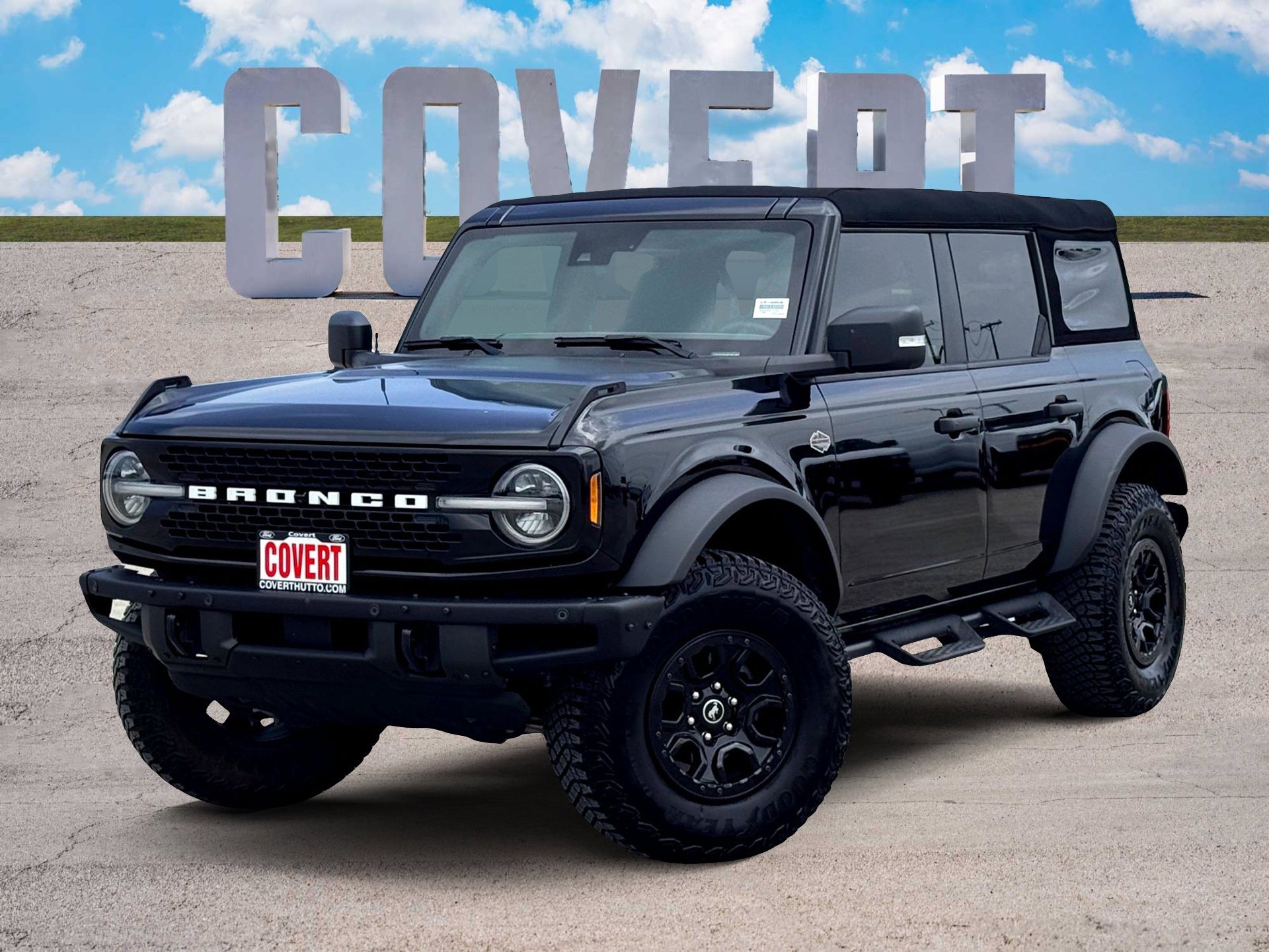 Certified 2024 Ford Bronco Wildtrak AWD/4WD image 1