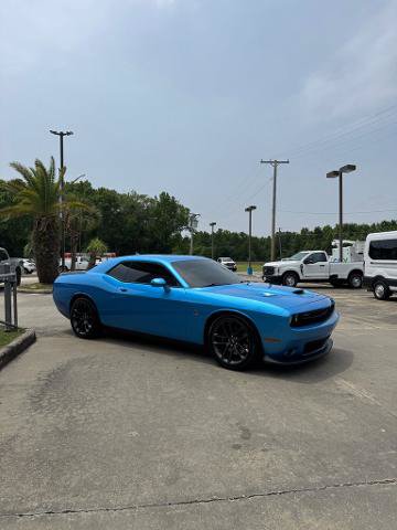 Used 2023 Dodge Challenger R/T Scat Pack w/ Plus Package RWD image 4