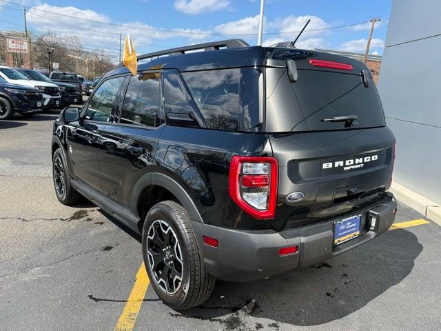 Certified 2025 Ford Bronco Sport Outer Banks w/ Outer Banks Tech Package+ AWD/4WD image 5