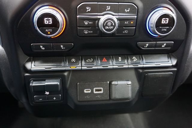 Used 2021 Chevrolet Silverado 1500 RST w/ Z71 Off-Road Package AWD/4WD image 24