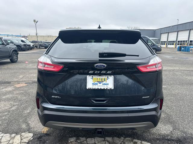 Certified 2023 Ford Edge SEL w/ Convenience Package AWD/4WD image 5