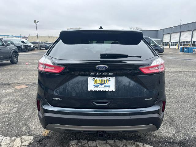 Certified 2023 Ford Edge SEL w/ Convenience Package AWD/4WD image 5