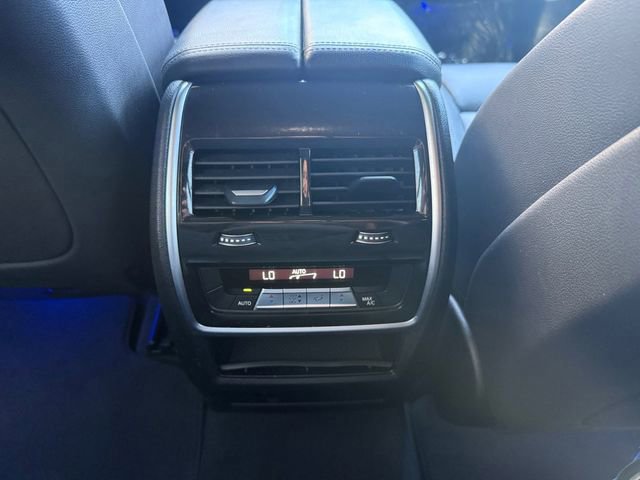 Used 2021 BMW X7 xDrive40i w/ M Sport Package image 14