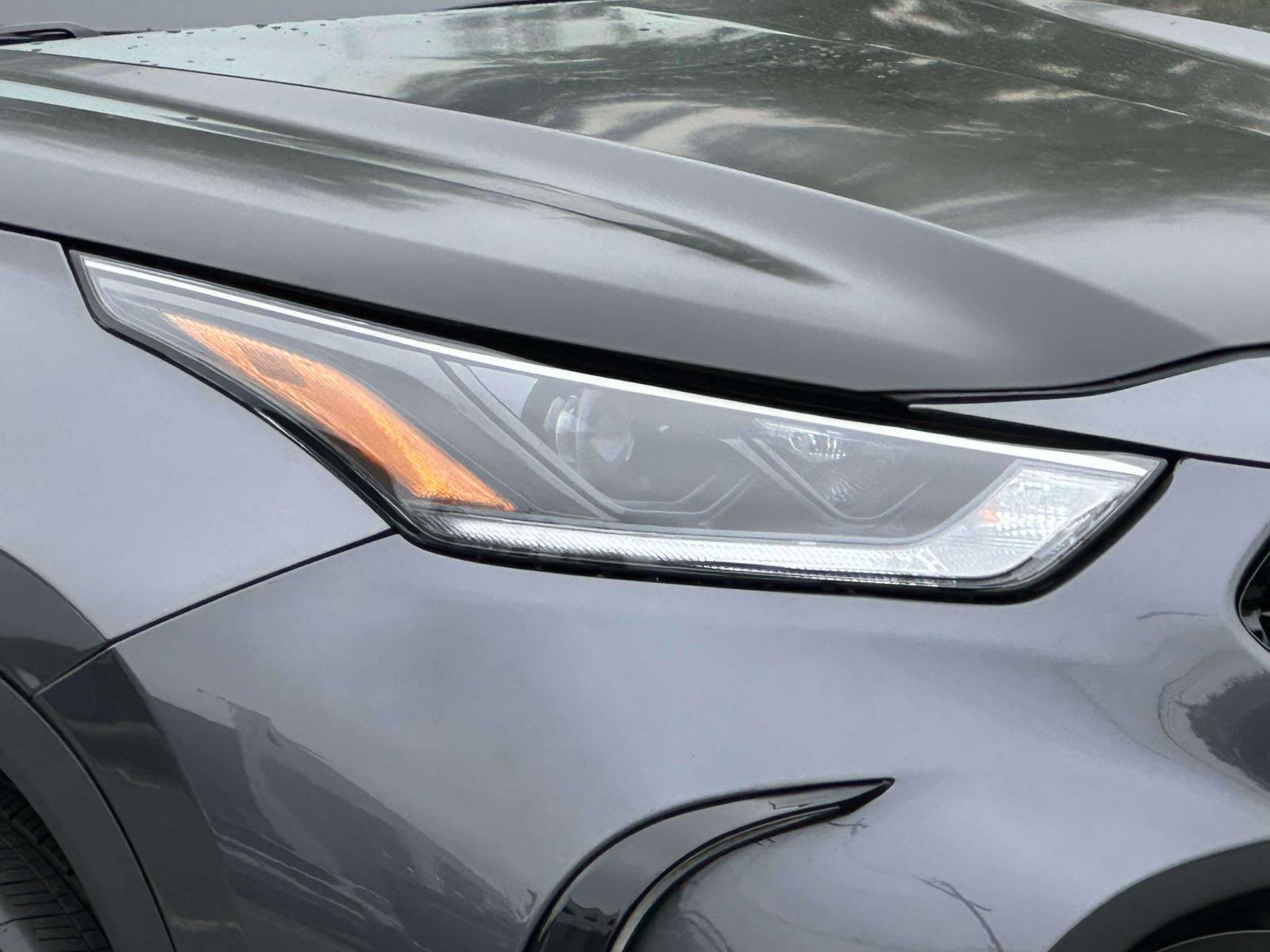 Used 2024 Toyota Highlander XSE image 10