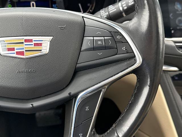 Used 2018 Cadillac XT5 Luxury w/ Driver Awareness Package AWD/4WD image 18