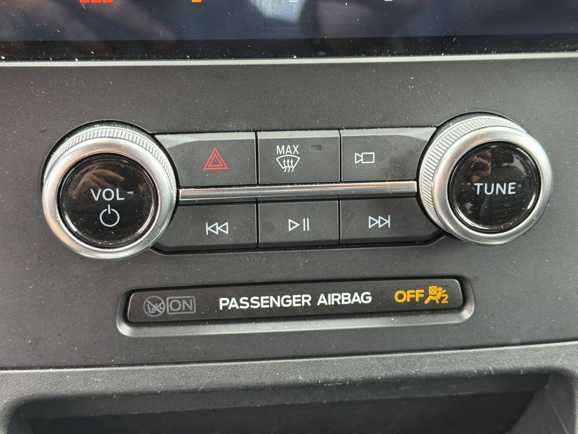 Certified 2024 Ford Edge SEL image 13