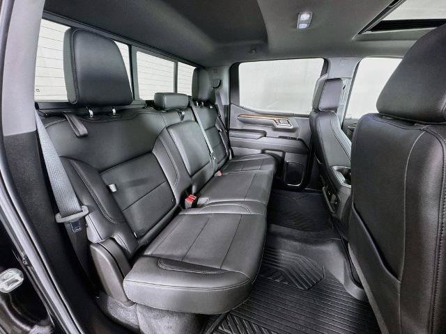 Used 2024 Chevrolet Silverado 1500 RST w/ Convenience Package II AWD/4WD image 30