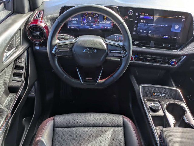 Used 2025 Chevrolet Equinox RS w/ Safety and Technology Package FWD image 16