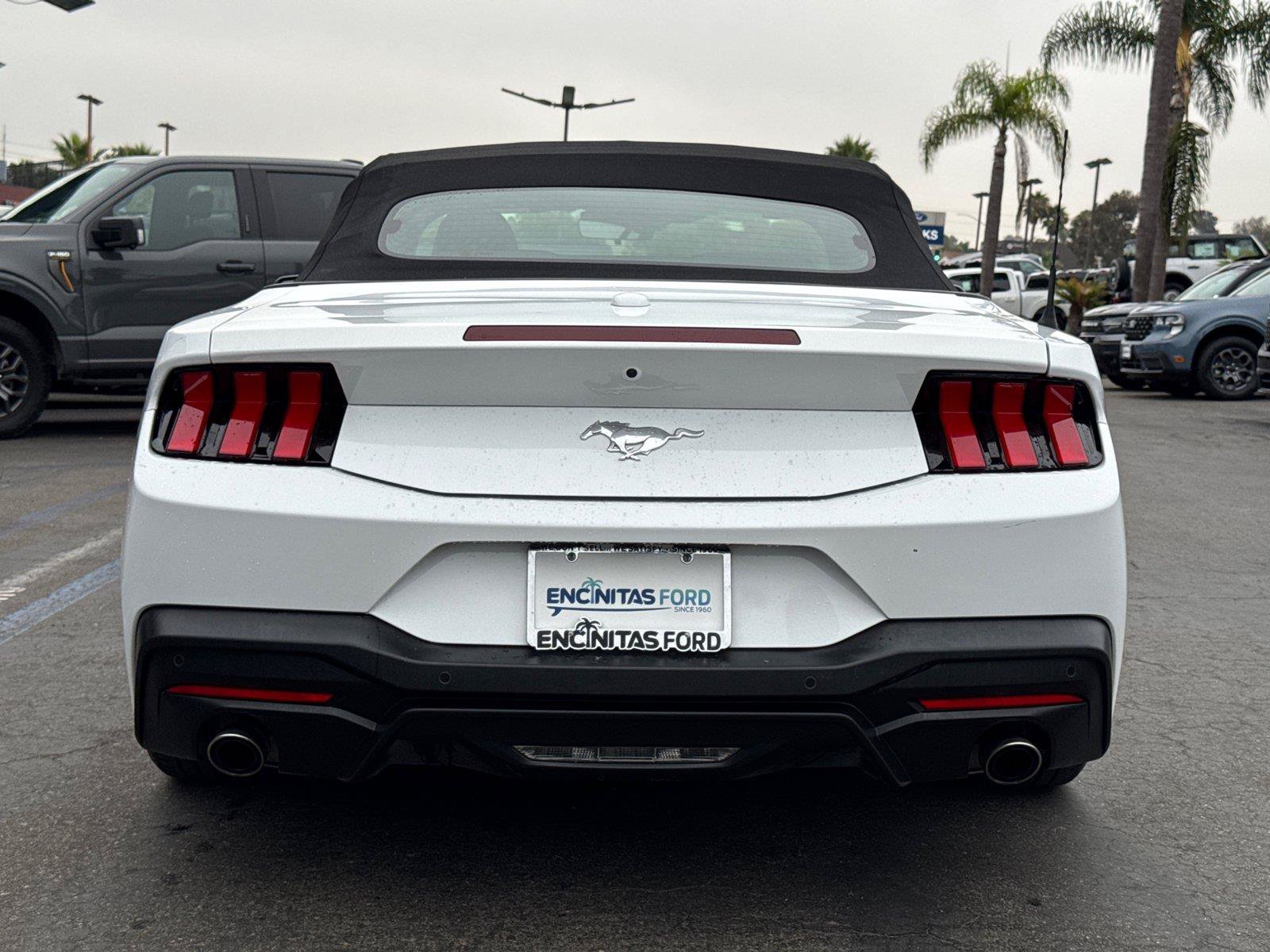 Certified 2024 Ford Mustang Convertible RWD image 13