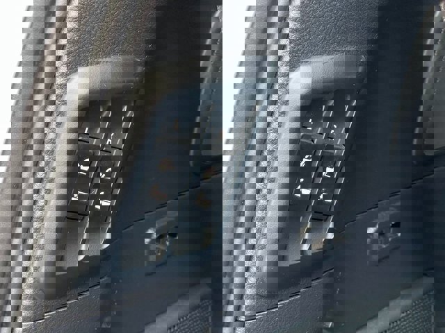 Used 2023 Lexus GX 460 Premium image 32