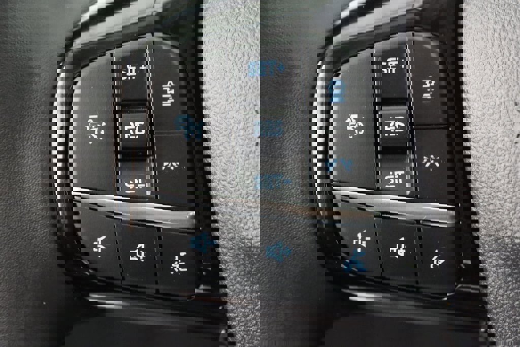 Certified 2024 Ford Escape SE image 58