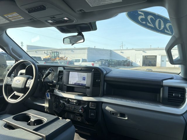 Certified 2025 Ford F250 XL w/ XL Chrome Package AWD/4WD image 15