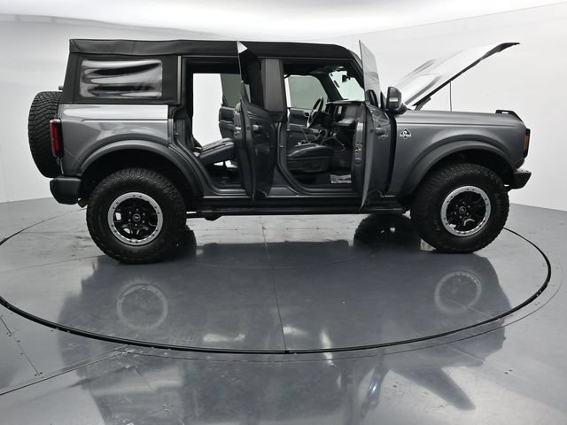 Certified 2023 Ford Bronco Outer Banks w/ Sasquatch Package AWD/4WD image 37