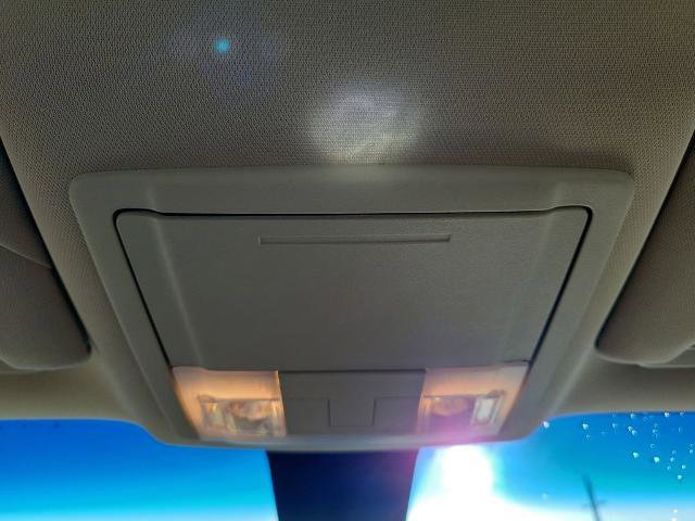 Certified 2017 Ford Taurus SE image 31