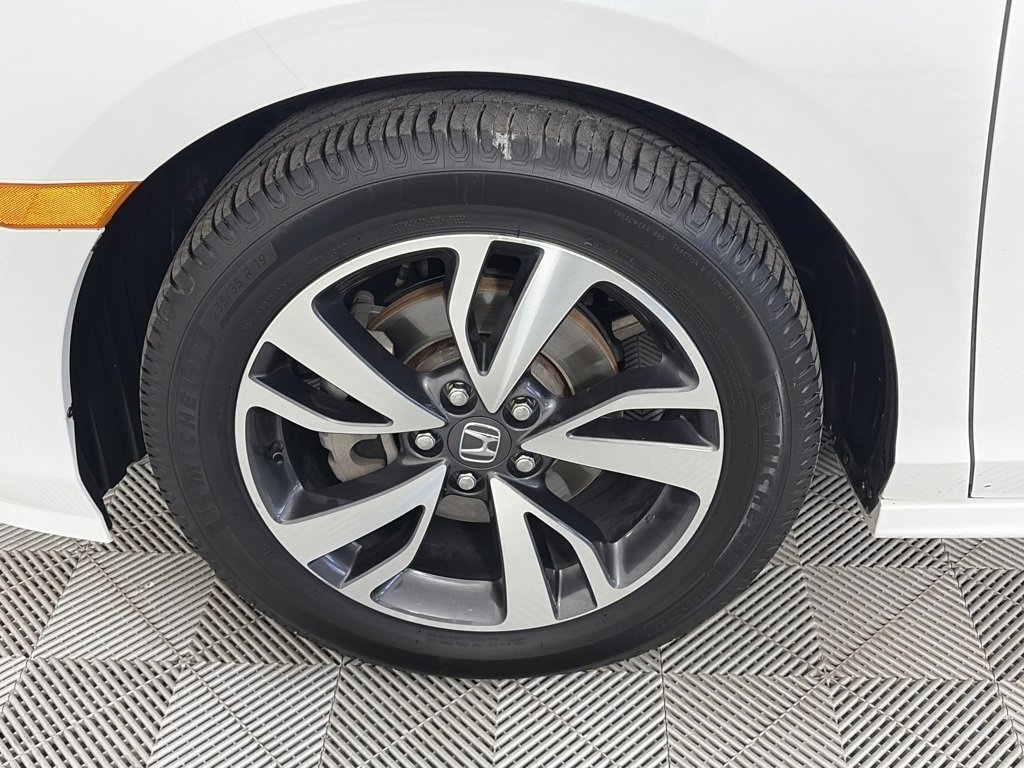 Used 2021 Honda Odyssey Touring image 8
