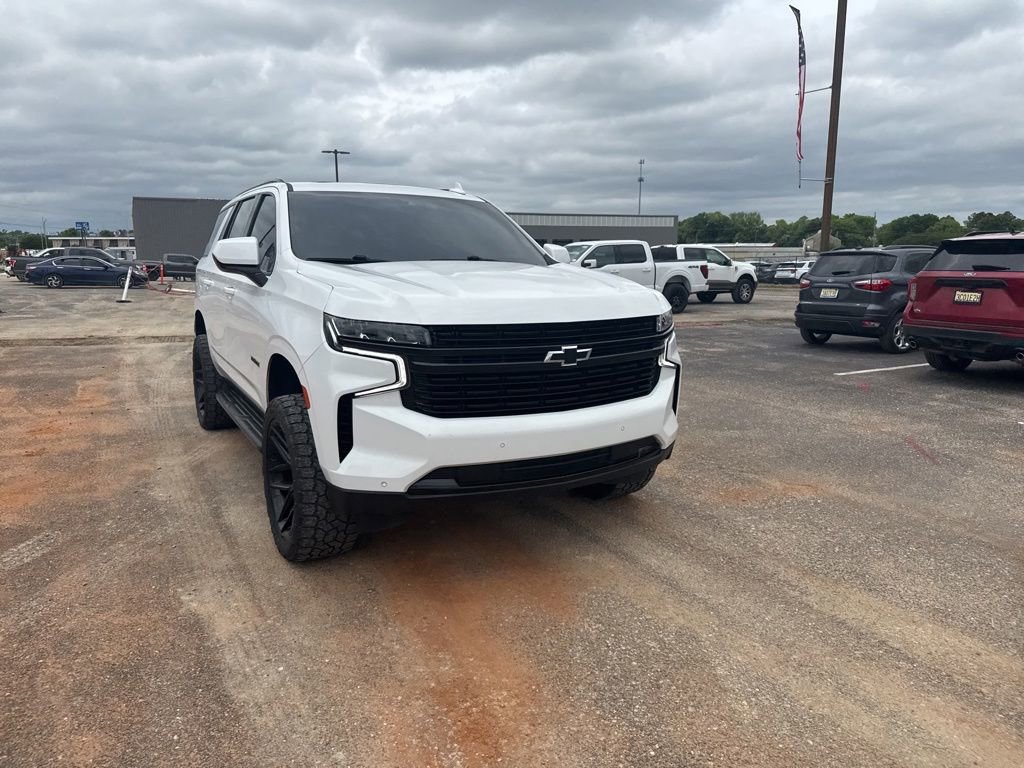 Used 2023 Chevrolet Tahoe RST RWD image 2