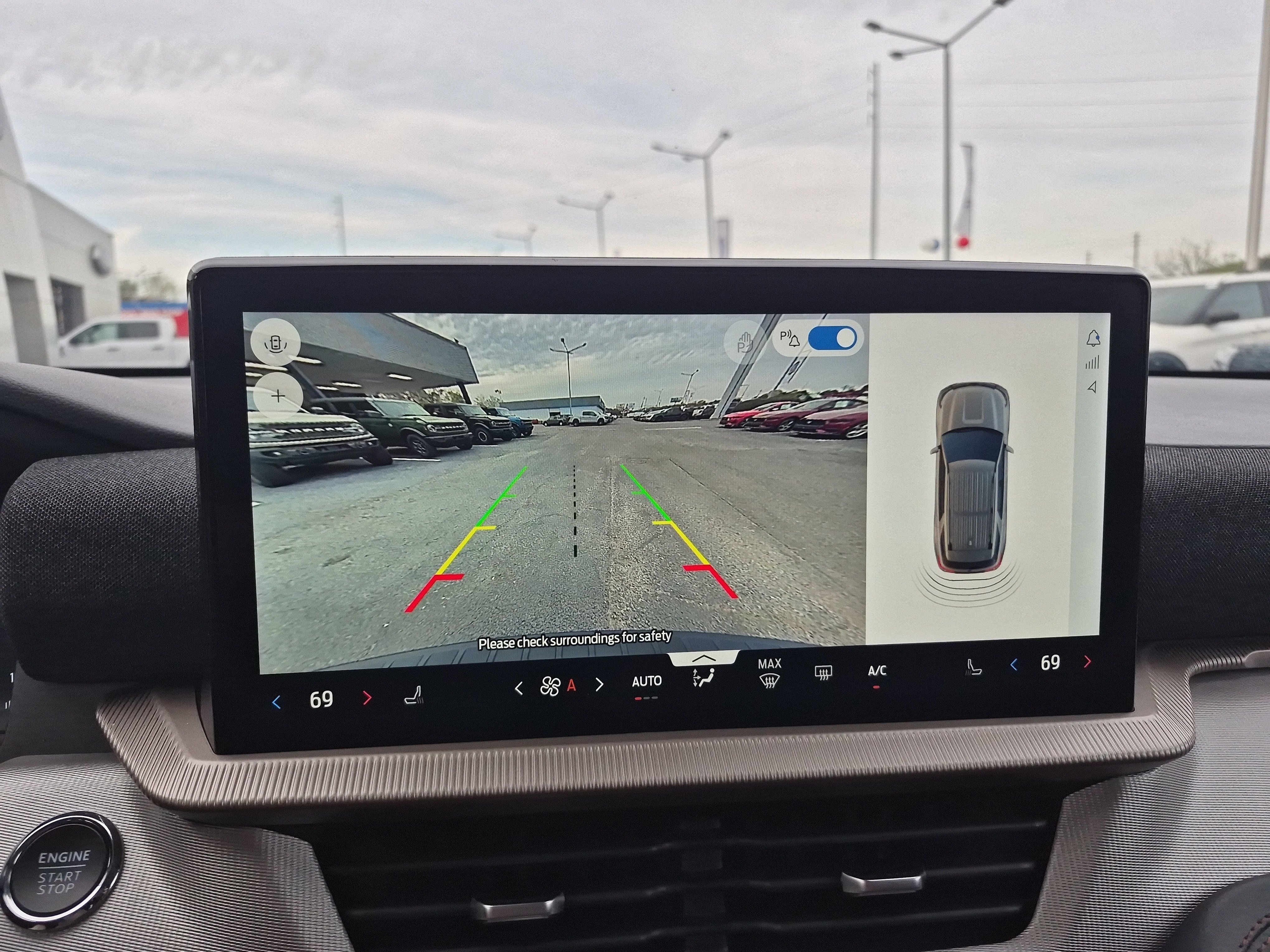 Certified 2025 Ford Explorer Active image 35