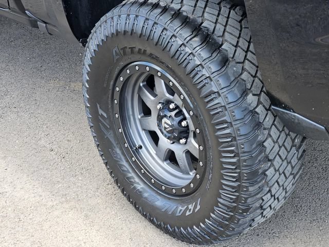 Used 2017 Chevrolet Silverado 1500 LT w/ Texas Edition RWD image 9