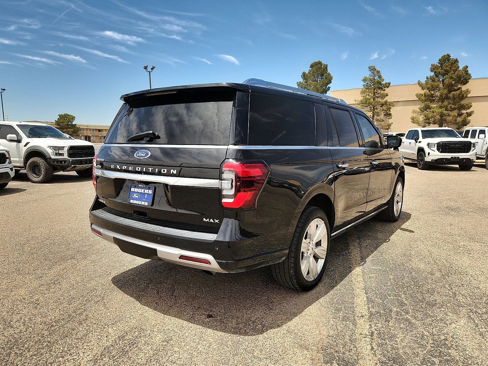 Certified 2023 Ford Expedition Max Platinum RWD image 7