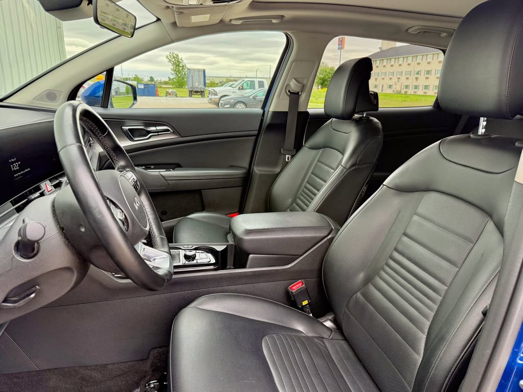 Used 2023 Kia Sportage SX AWD/4WD image 11
