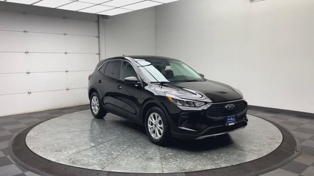 Certified 2023 Ford Escape Active FWD image 29