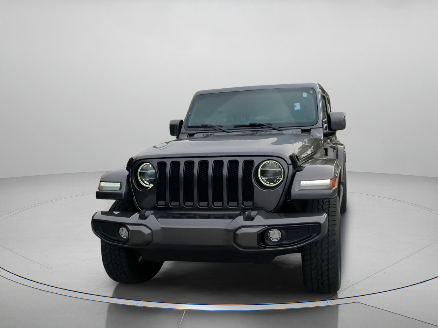 Used 2021 Jeep Wrangler Unlimited Sahara image 2
