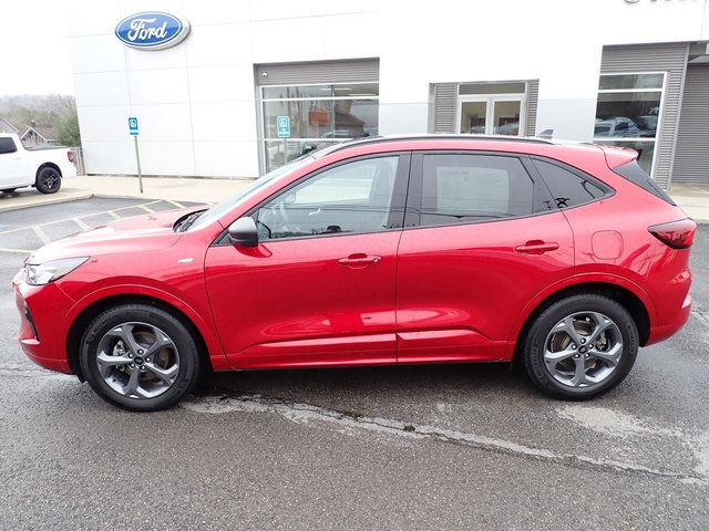 Certified 2023 Ford Escape ST-Line w/ Tech Pack #1 image 2