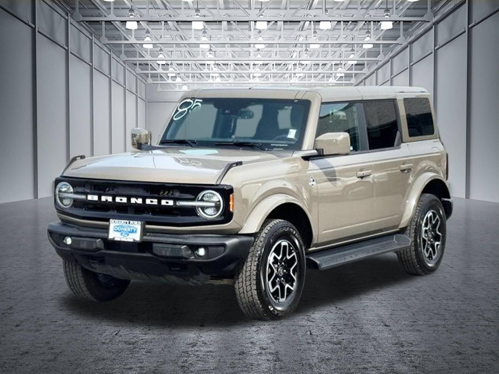 Certified 2025 Ford Bronco Outer Banks AWD/4WD image 6