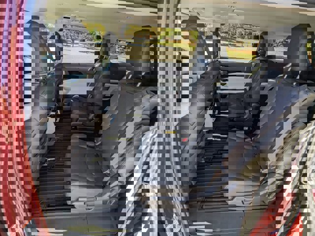 Used 2023 Kia Carnival SX image 31