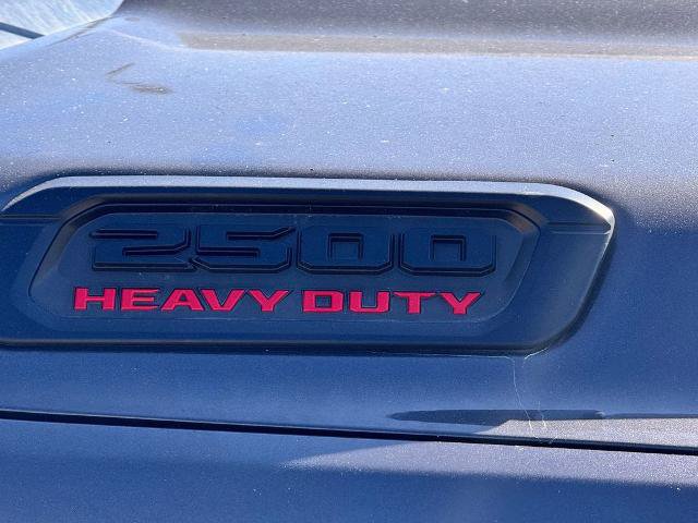 Used 2020 RAM 2500 Big Horn w/ Night Edition AWD/4WD image 9