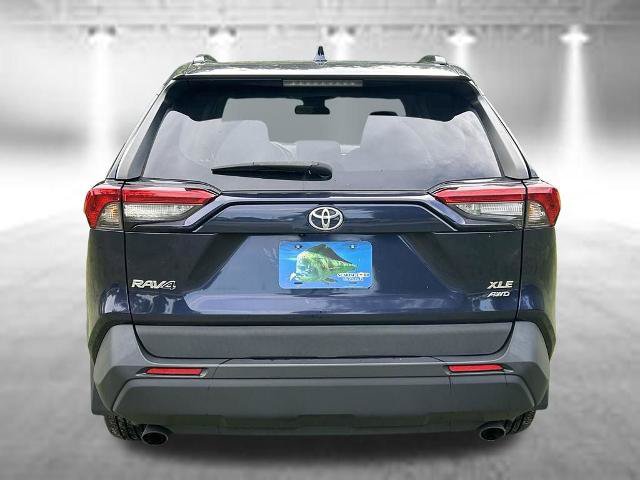Used 2023 Toyota RAV4 XLE Premium AWD/4WD image 6