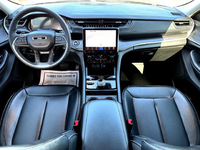 Used 2024 Jeep Grand Cherokee L Limited AWD/4WD image 26