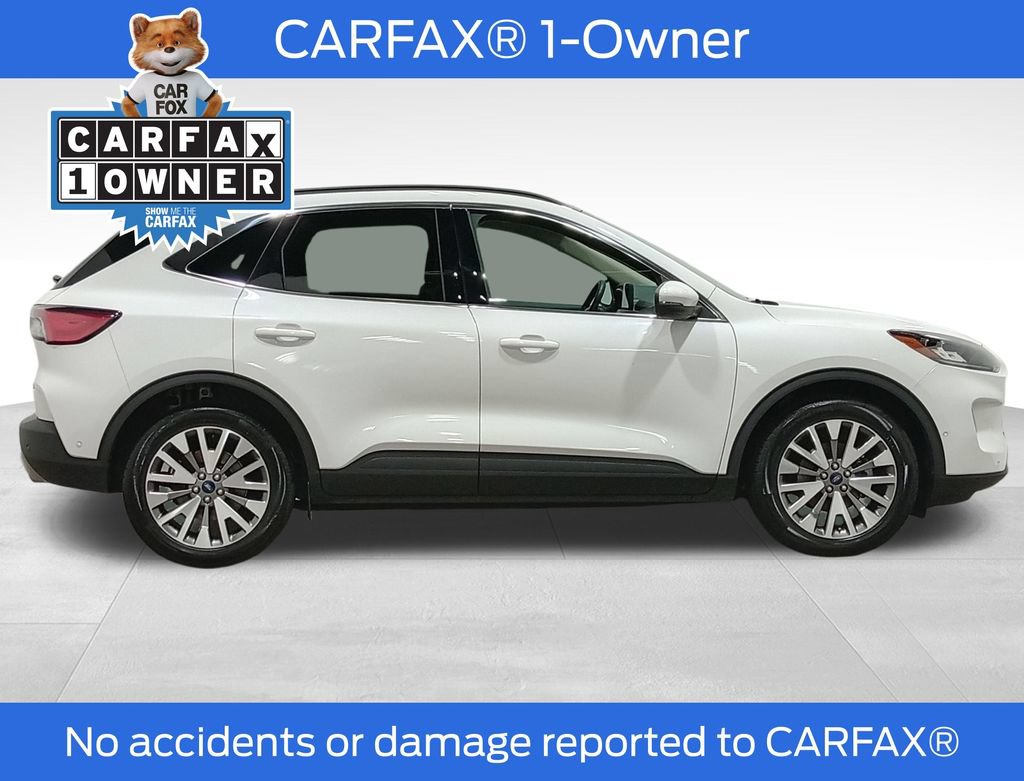 Certified 2020 Ford Escape Titanium w/ Titanium Premium Package 2.0 AWD/4WD image 2