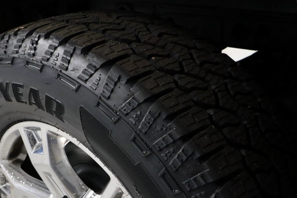 Certified 2023 Ford F150 XLT w/ Equipment Group 302A High image 21