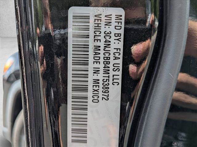 Used 2021 Jeep Compass Latitude FWD image 22