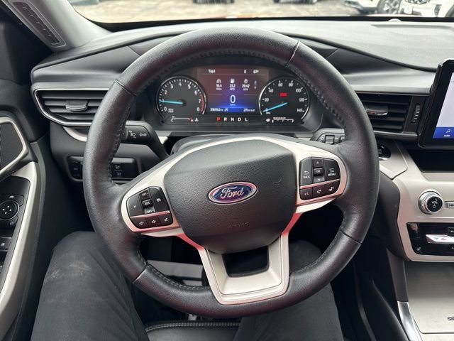 Certified 2024 Ford Explorer XLT w/ Equipment Group 202A AWD/4WD image 19