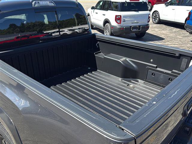 Used 2023 Toyota Tacoma SR5 w/ Technology Package AWD/4WD image 12
