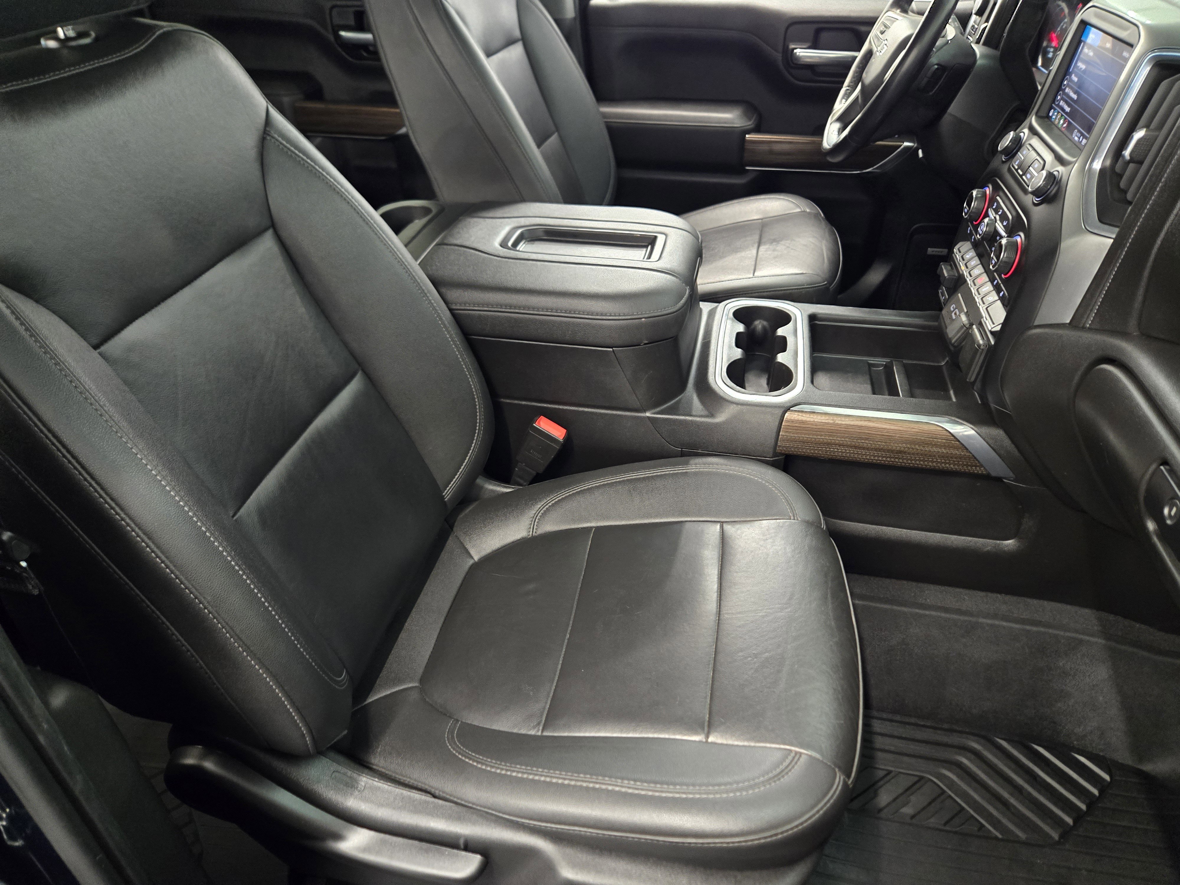 Used 2021 Chevrolet Silverado 1500 LT Trail Boss w/ Convenience Package II image 24