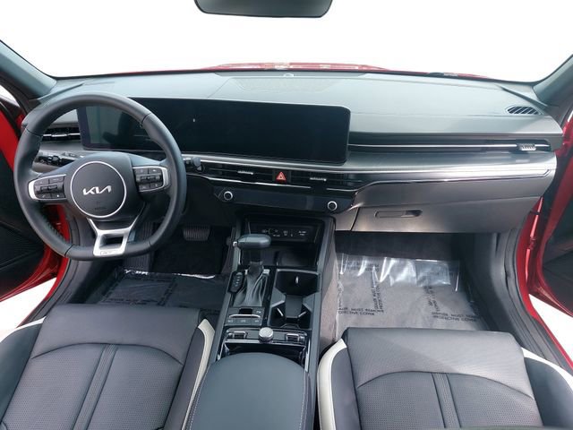 Used 2025 Kia K5 GT-Line w/ GT-Line Premium Package FWD image 9
