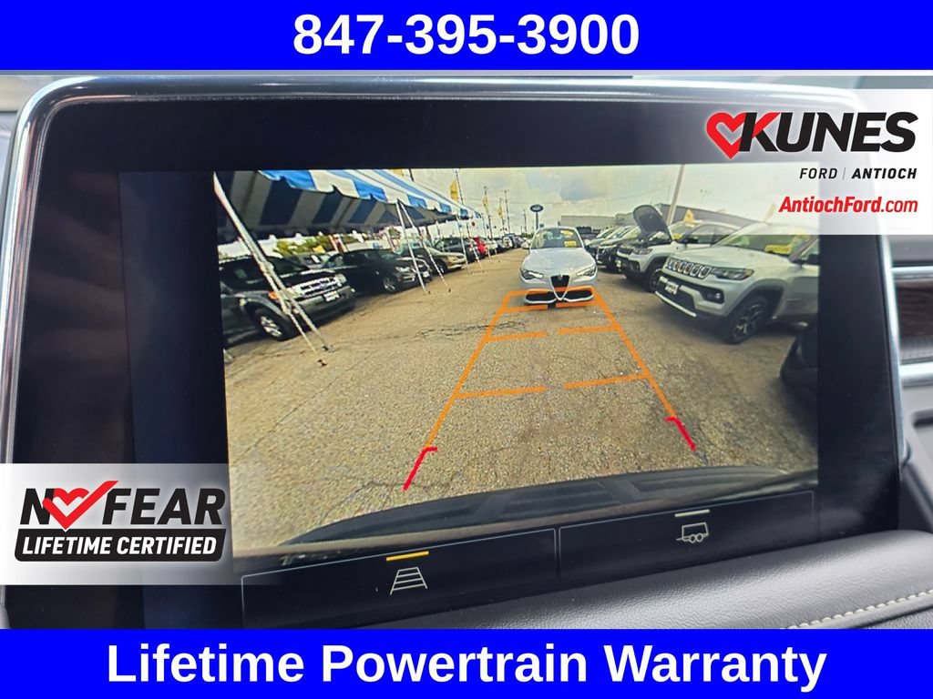 Used 2024 Chevrolet Suburban Premier AWD/4WD image 50