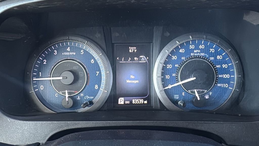 Used 2019 Toyota Sienna LE w/ Carpet Mat Package FWD image 14
